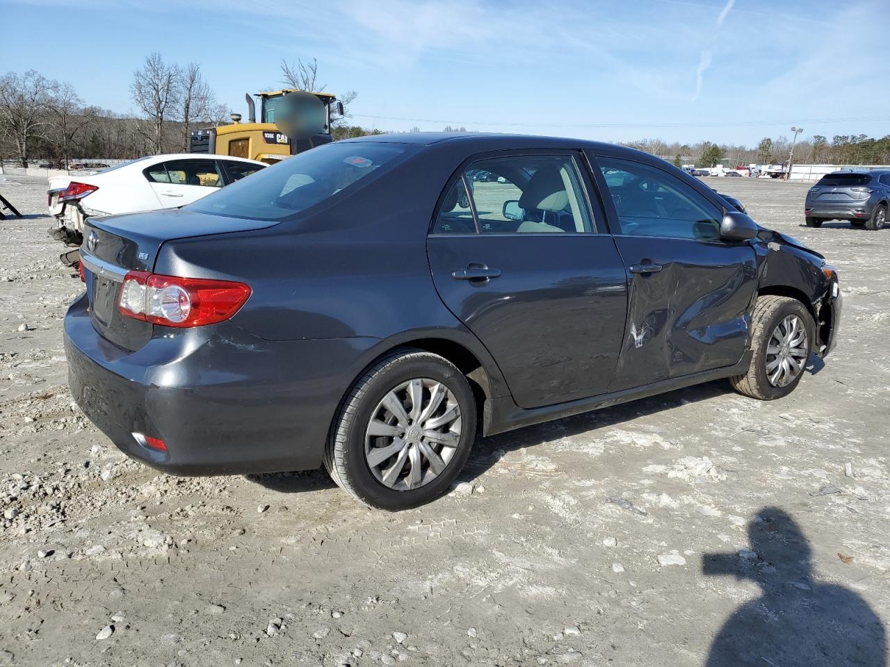 VIN 2T1BU4EE6DC063219 2013 TOYOTA COROLLA no.3