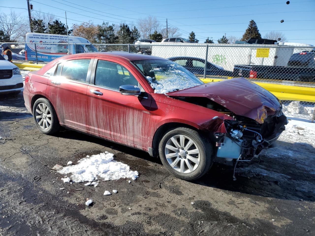 2013 Chrysler 200 - Image 4