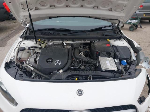 2019 MERCEDES-BENZ A 200 SPORT AUTO 