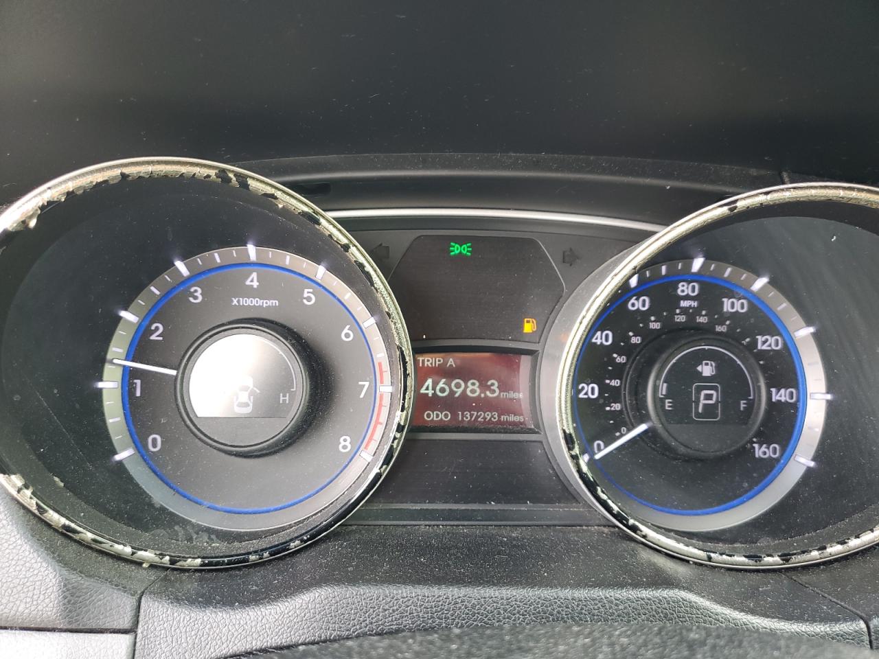 2013 Hyundai Sonata - Image 9