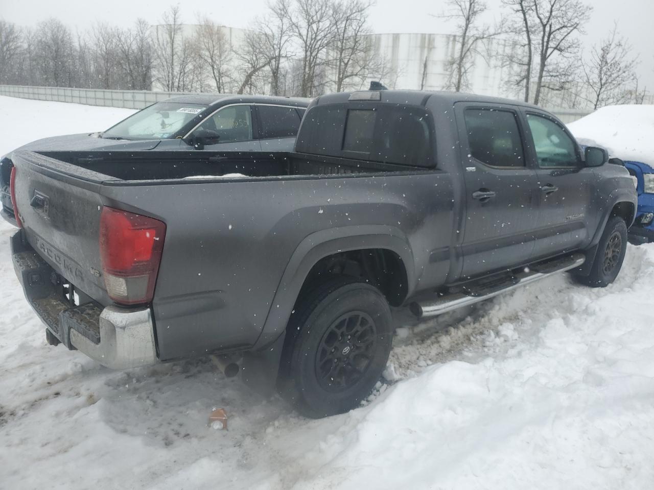 2022 Toyota Tacoma - Image 3