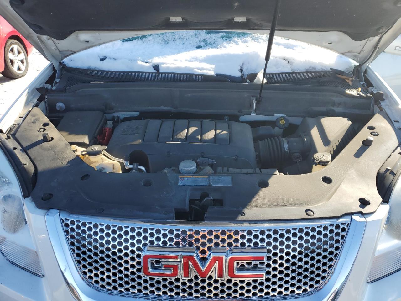 2011 GMC Acadia - Image 13