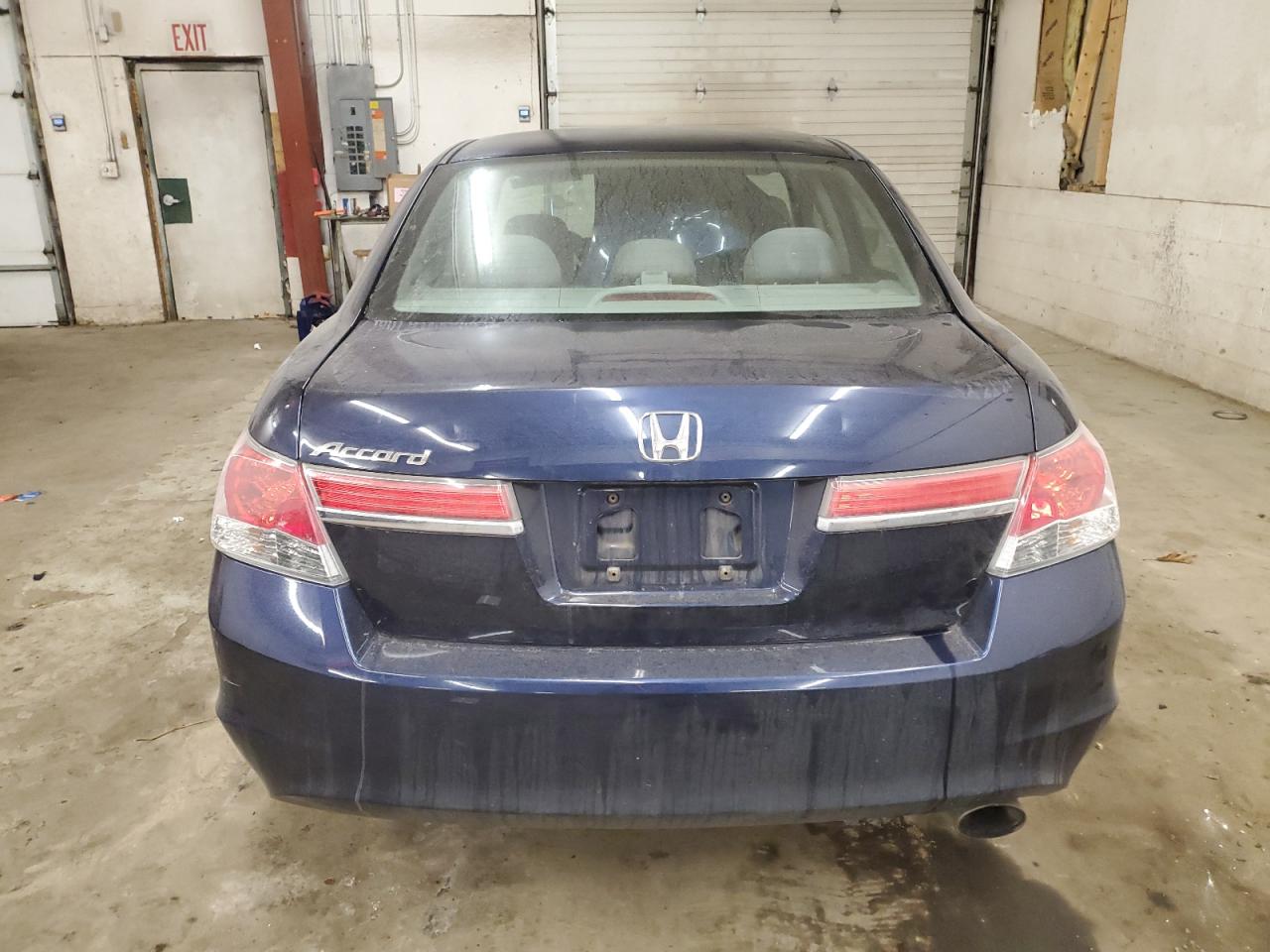 2012 Honda Accord - Image 6