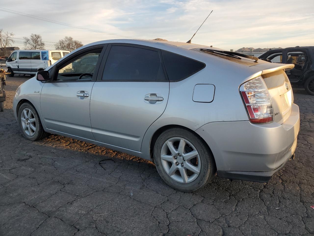 2009 Toyota Prius - Image 2