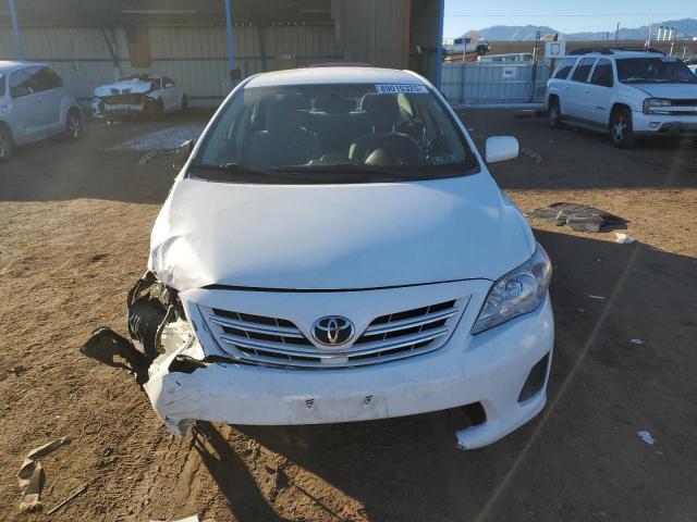 Sedans TOYOTA COROLLA 2013 Biały