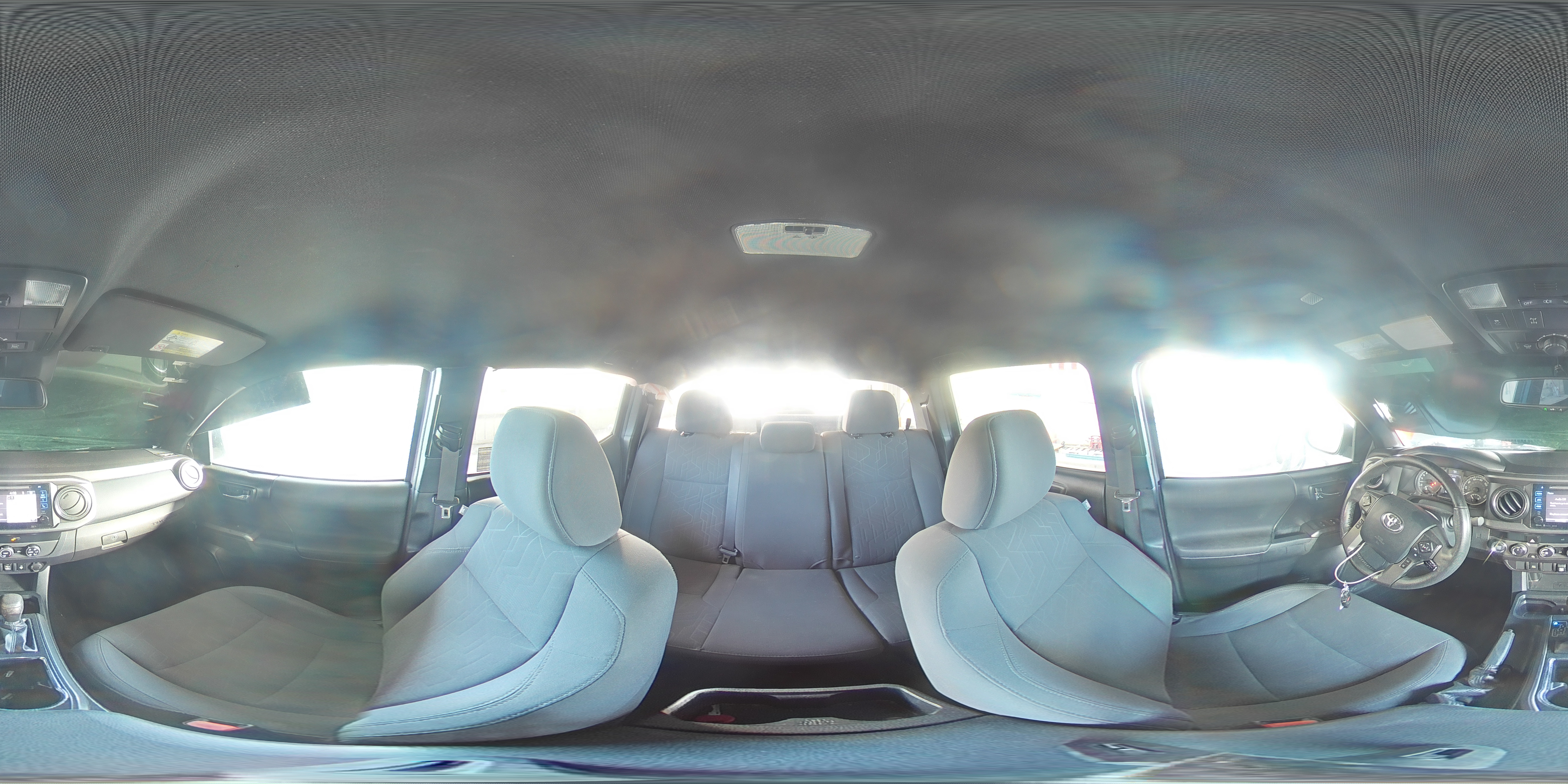 2019 Toyota Tacoma - Image 14