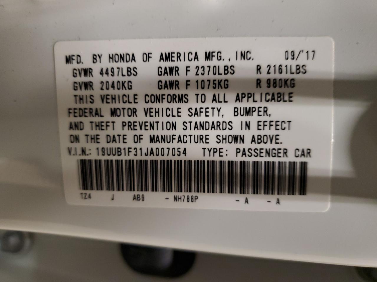 2018 Acura TLX - Image 13