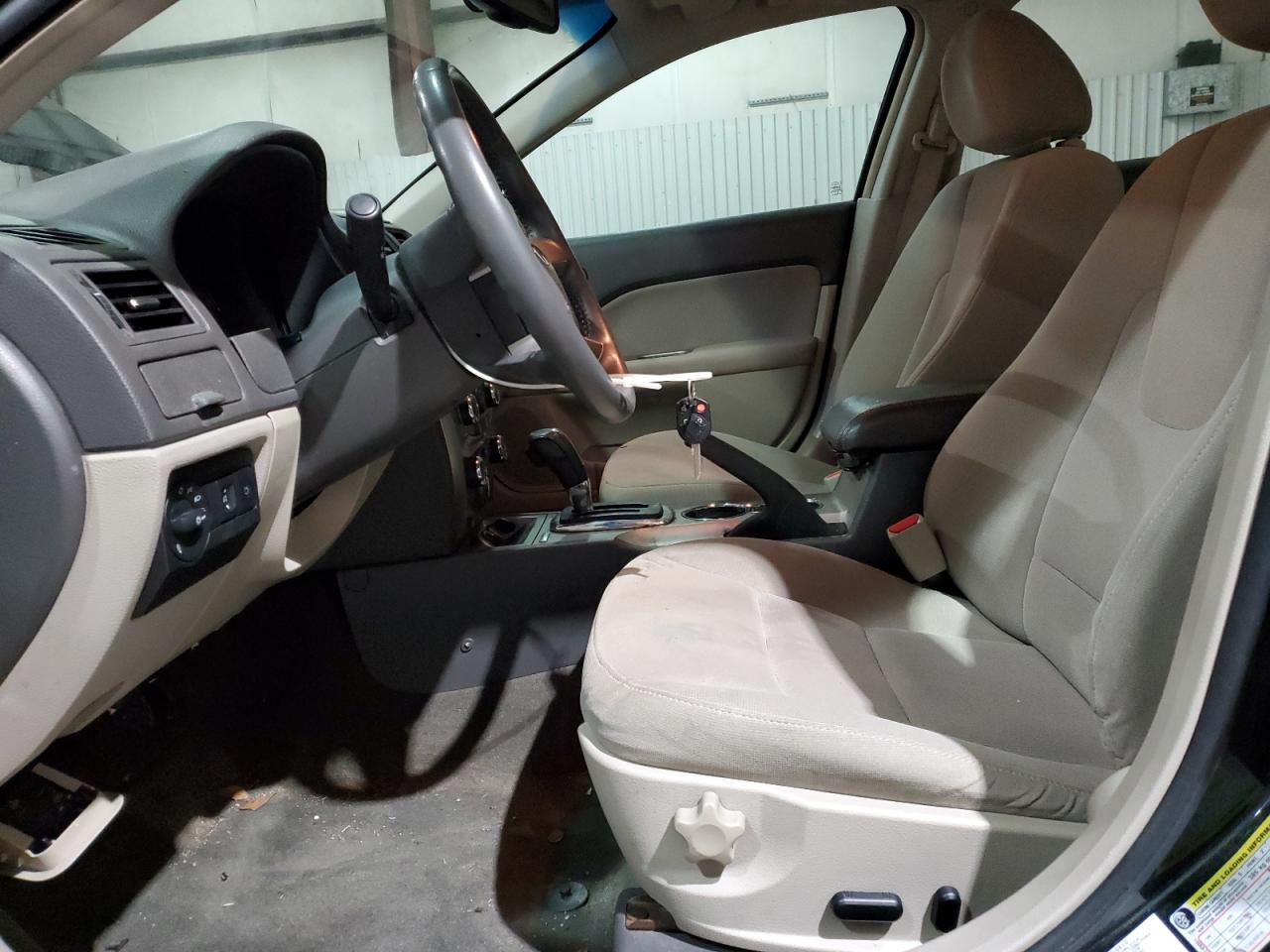 2010 Ford Fusion - Image 7