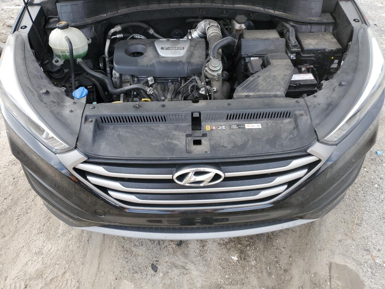 2017 Hyundai Tucson - Image 12