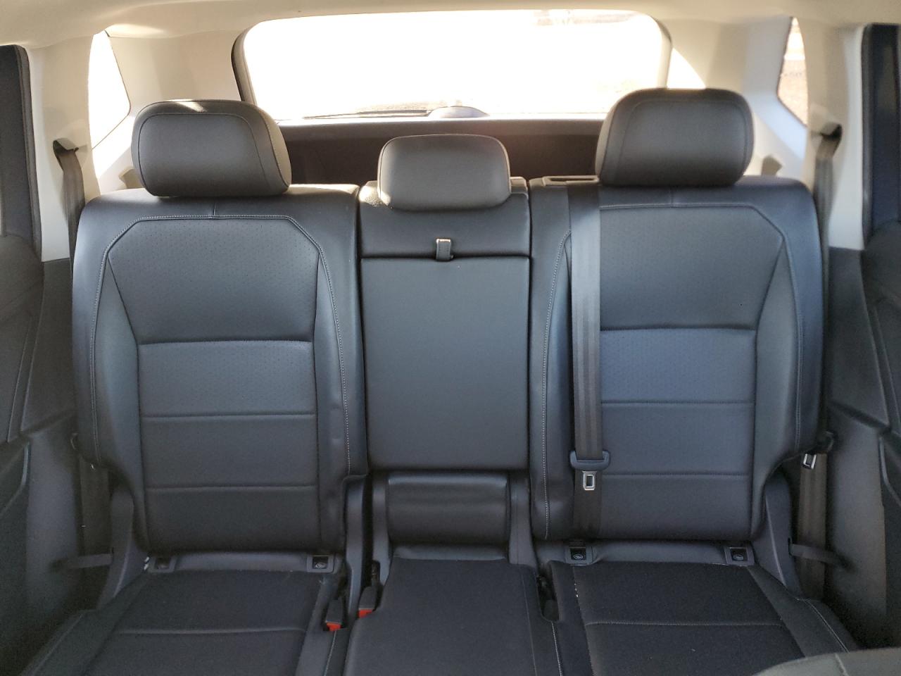 2019 Volkswagen Tiguan - Image 10
