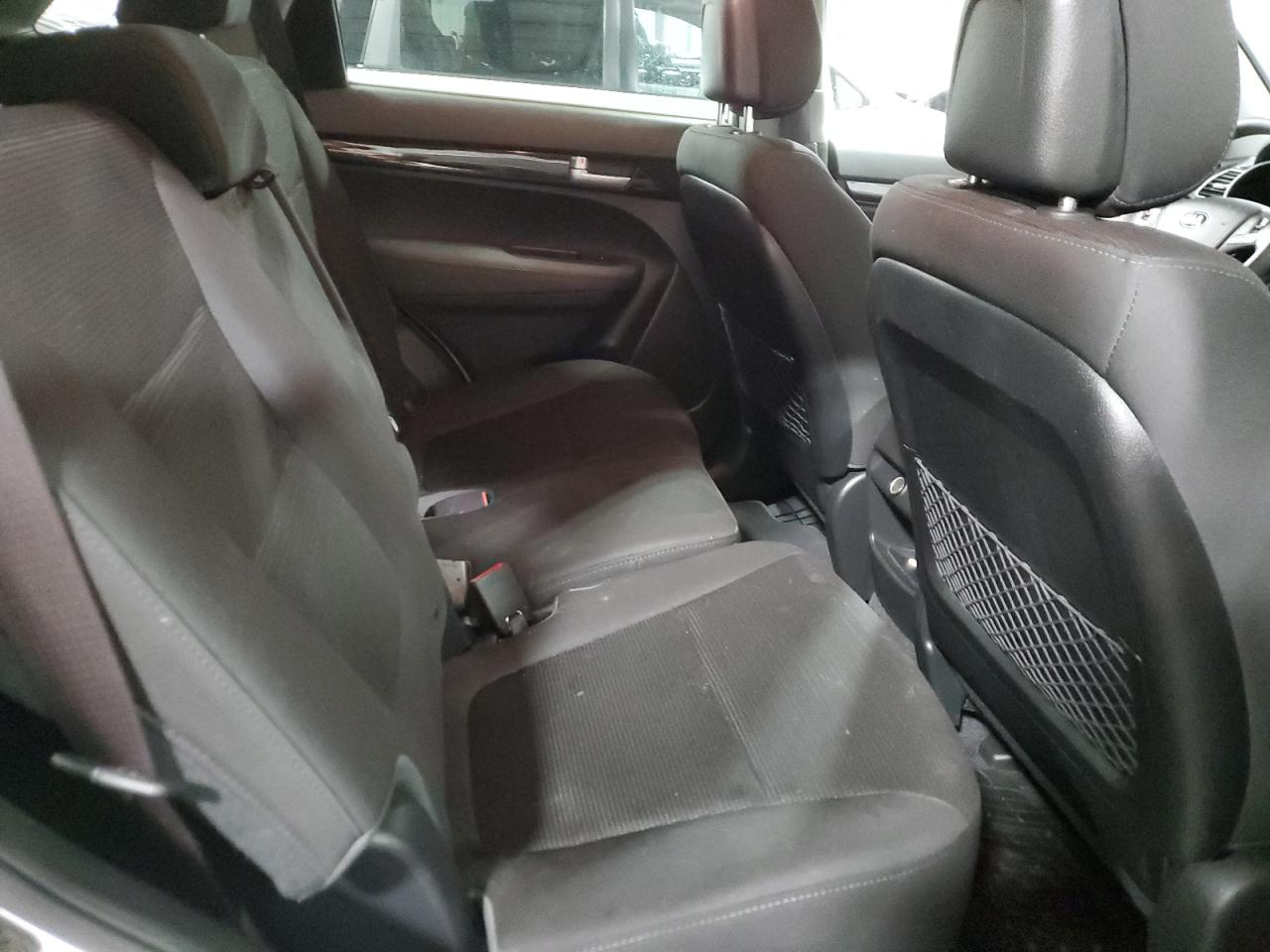 2015 Kia Sorento - Image 11