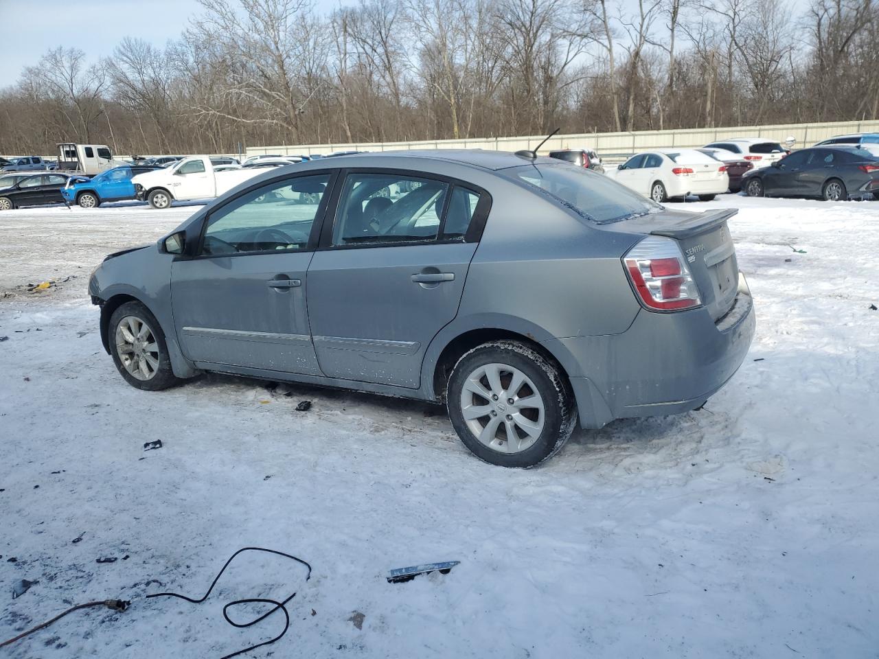 2012 Nissan Sentra - Image 2