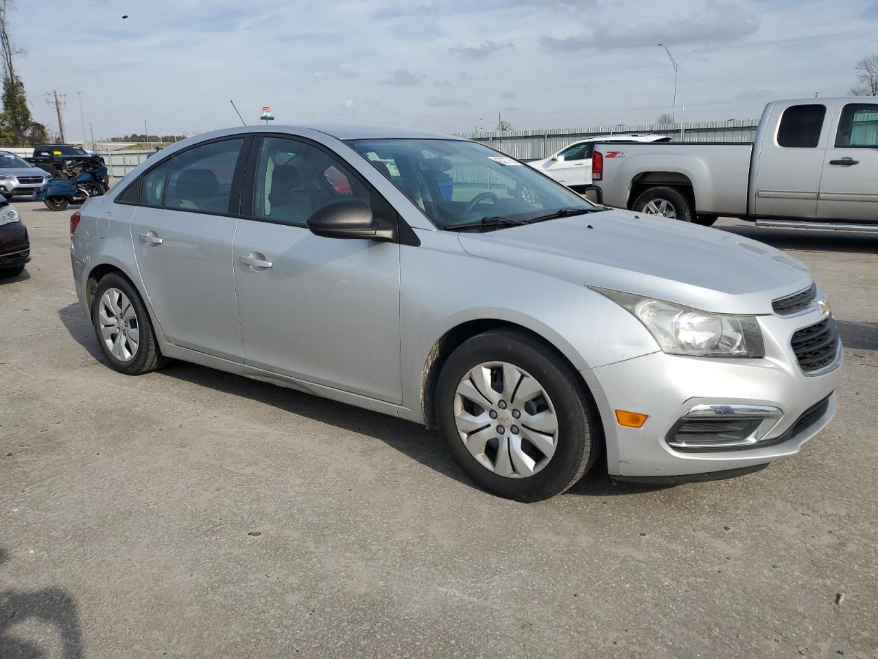 2015 Chevrolet Cruze - Image 4