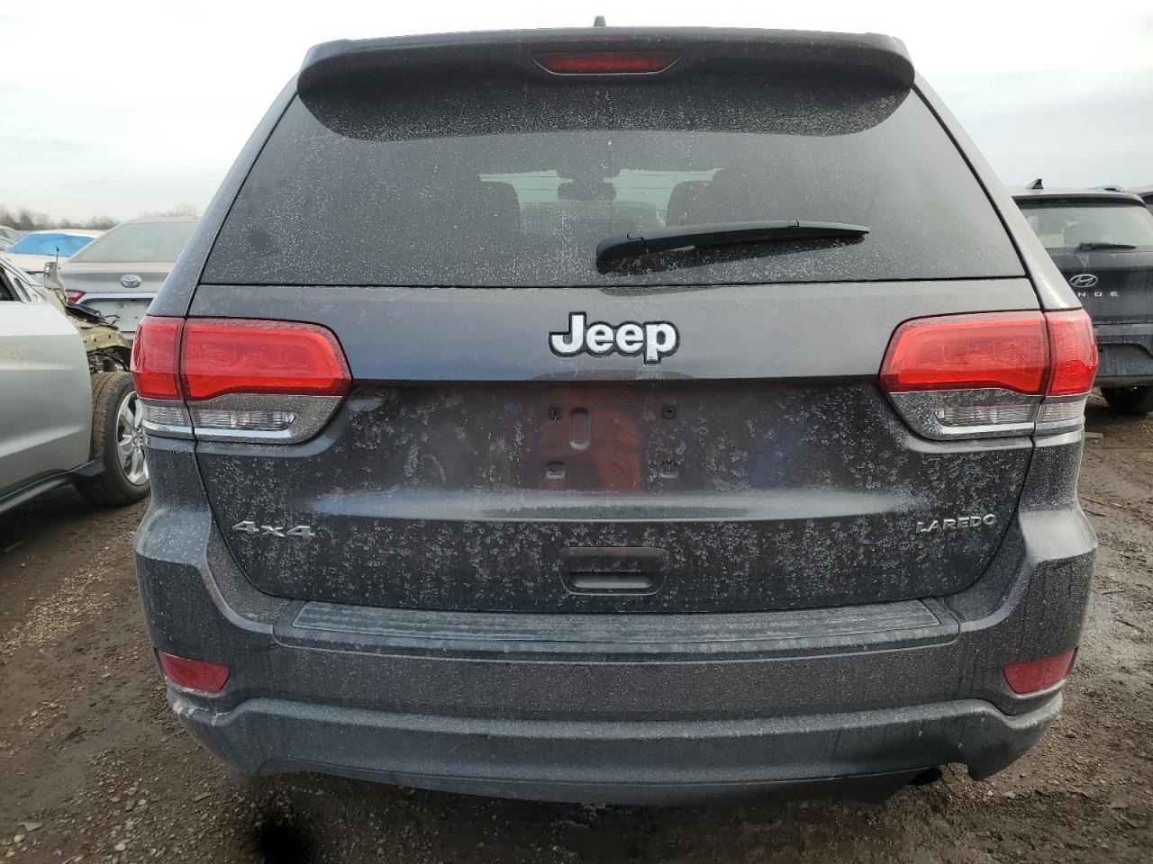 2015 Jeep Grand Cherokee - Image 6