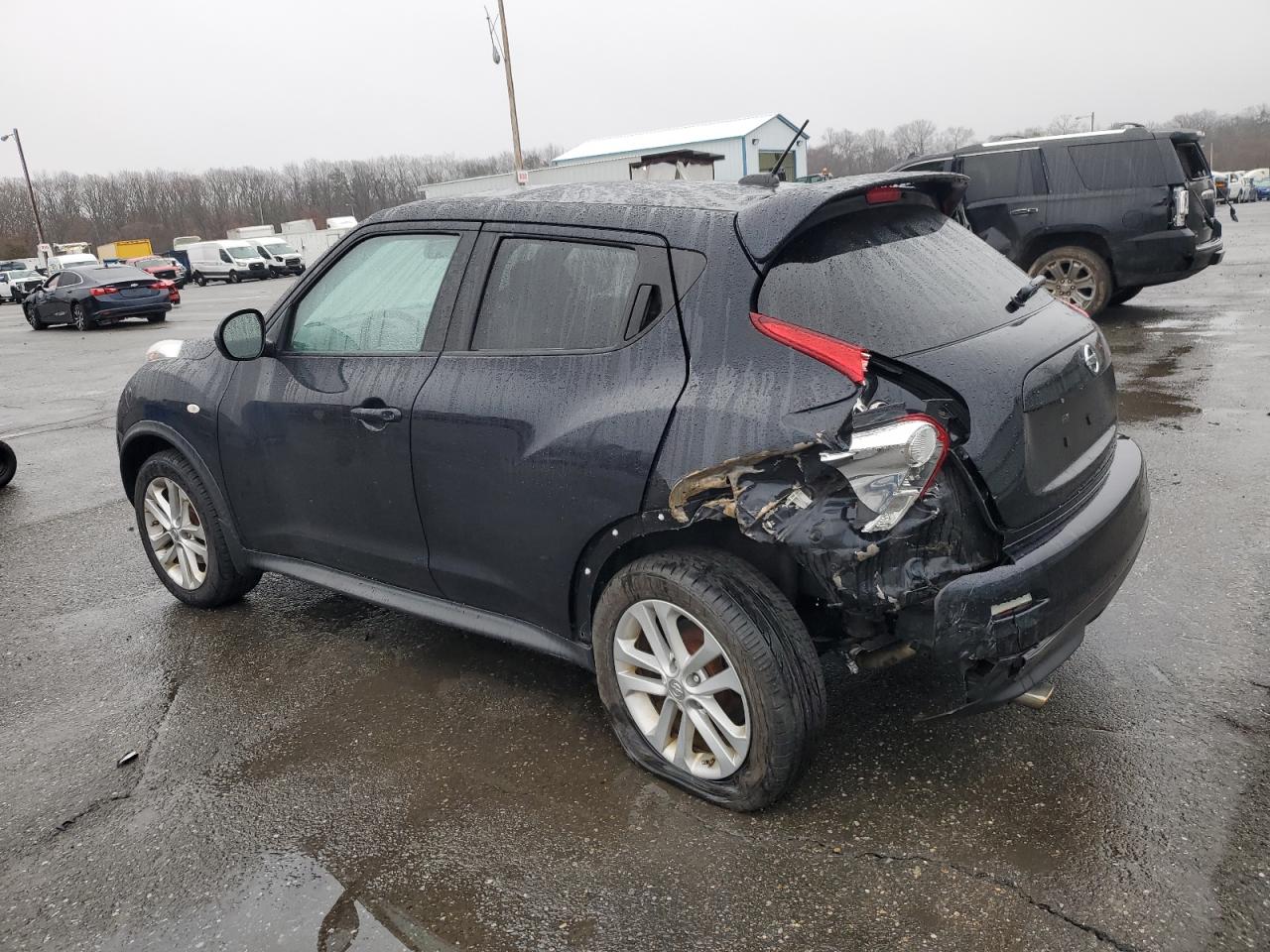 2011 Nissan Juke - Image 2
