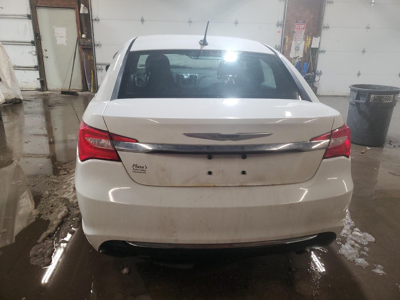 2013 Chrysler 200 - Image 6