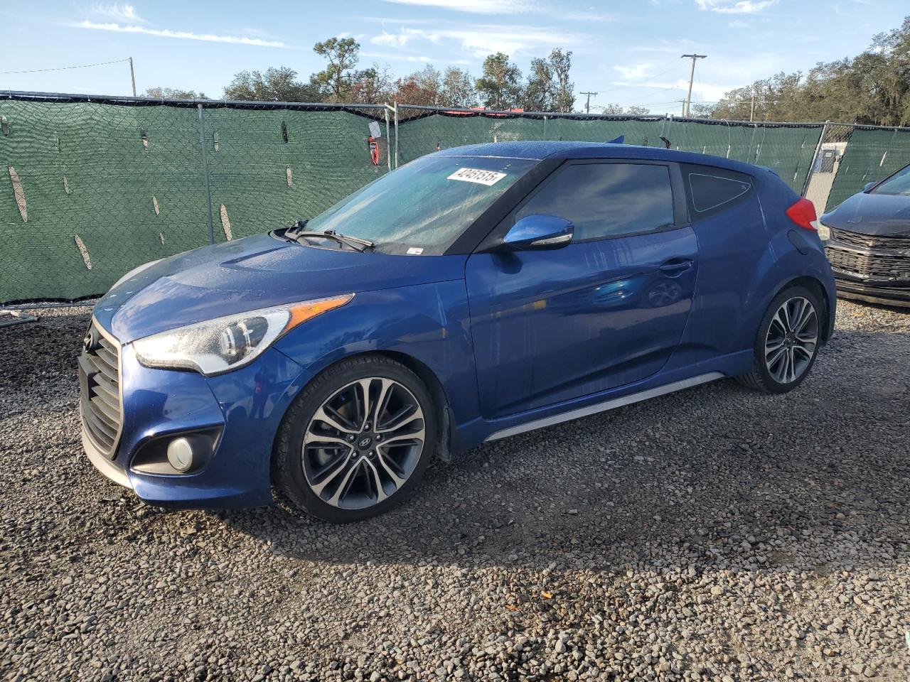 2016 Hyundai Veloster - Image 1