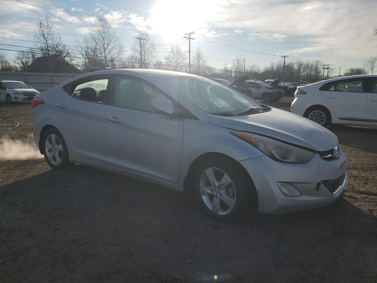2013 Hyundai Elantra - Image 4