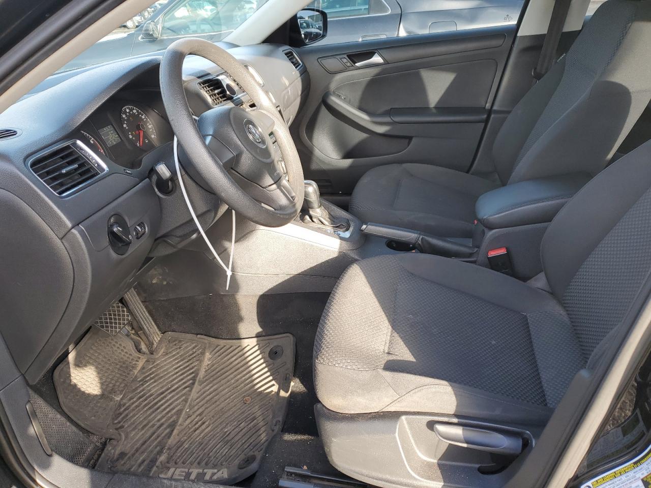 2013 Volkswagen Jetta Base VIN: 3VW2K7AJ6DM278744 Lot: 87235054