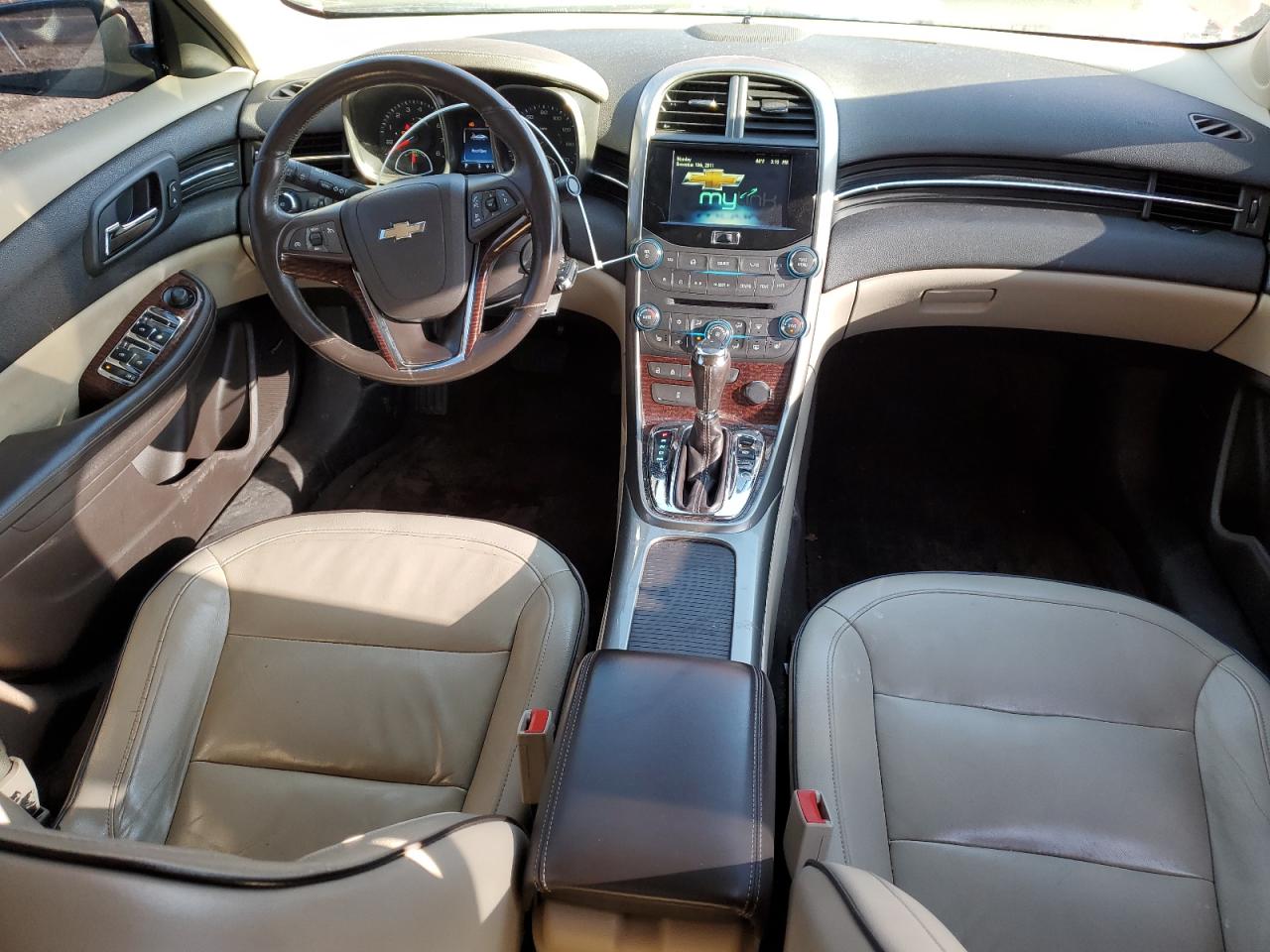 2013 Chevrolet Malibu - Image 8