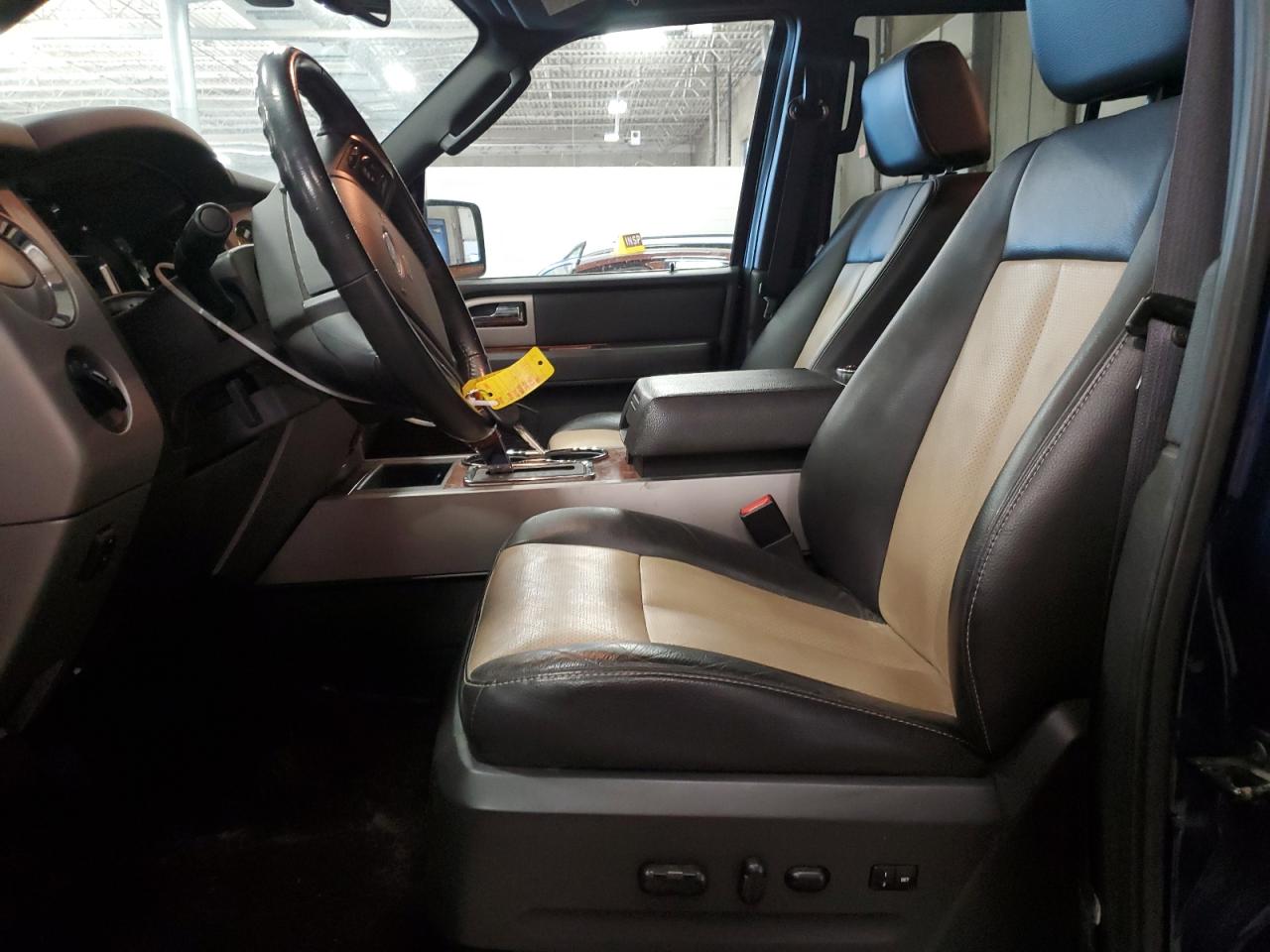 2007 Ford Expedition - Image 7