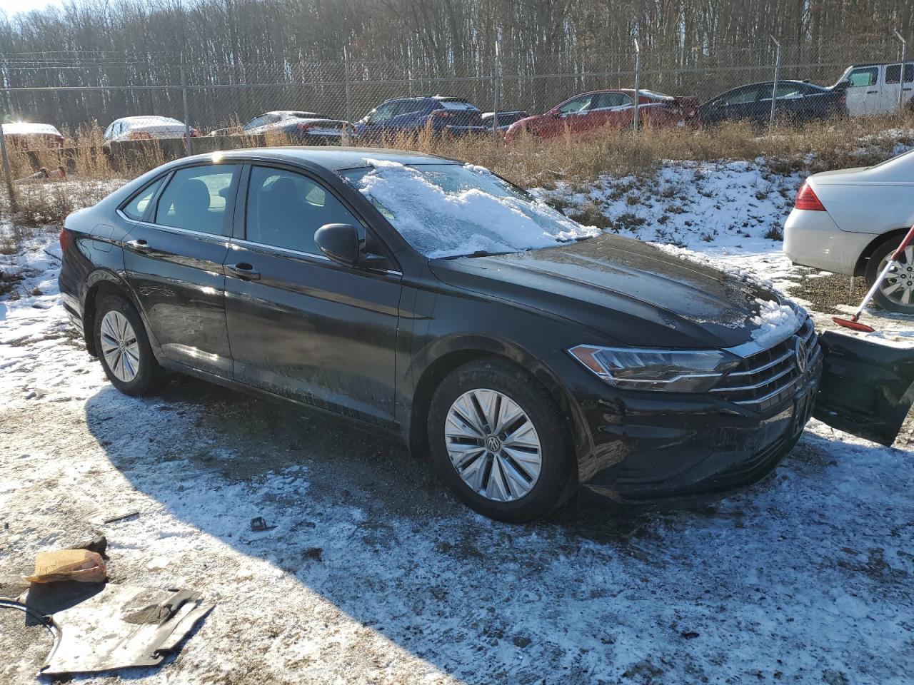 2019 Volkswagen Jetta - Image 4