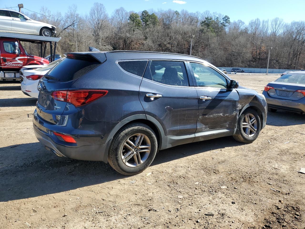2017 Hyundai Santa Fe - Image 3