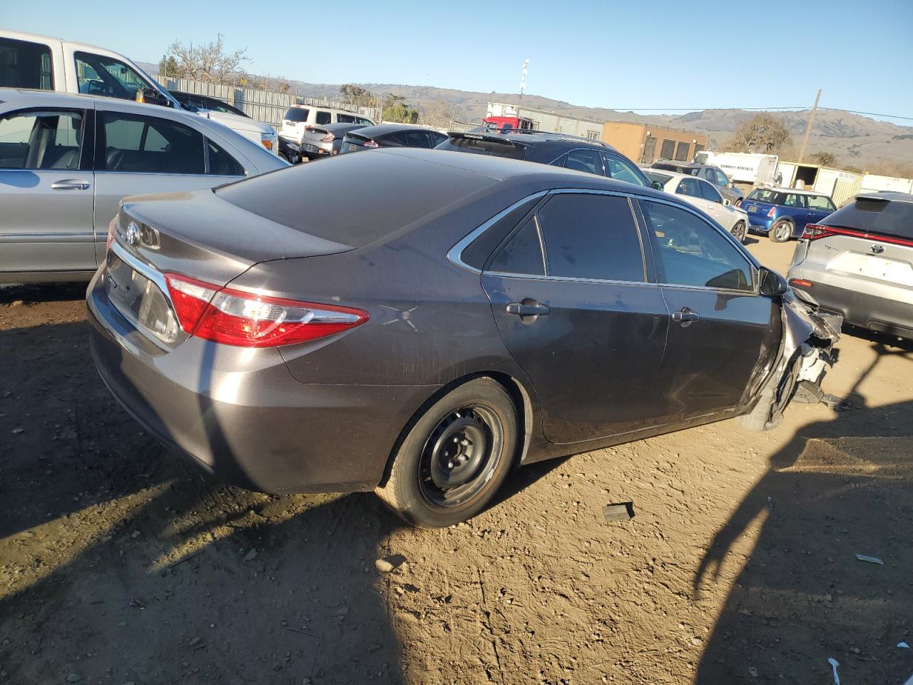 VIN 4T1BD1FK5FU164305 2015 TOYOTA CAMRY no.3