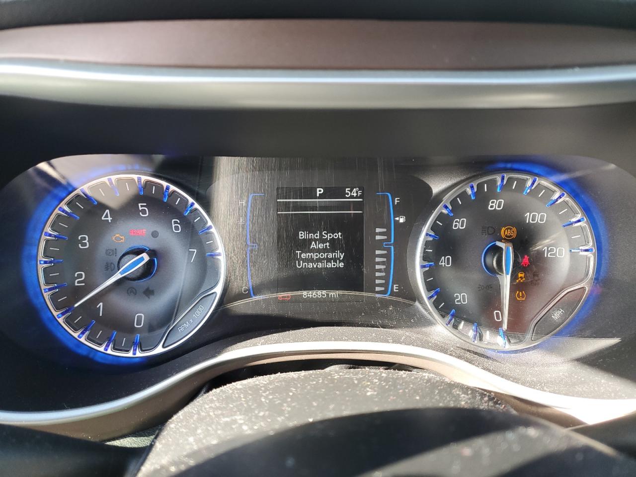 2019 Chrysler Pacifica - Image 9