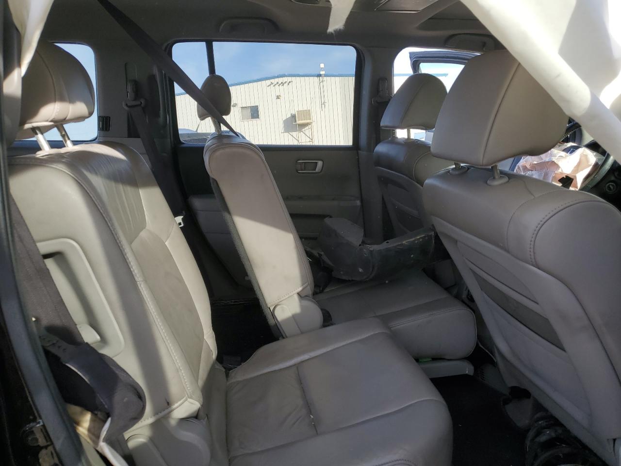 2011 Honda Pilot - Image 11