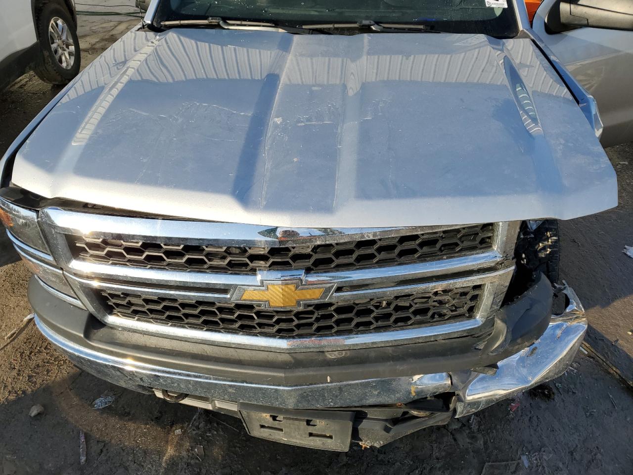 2014 Chevrolet Silverado - Image 11