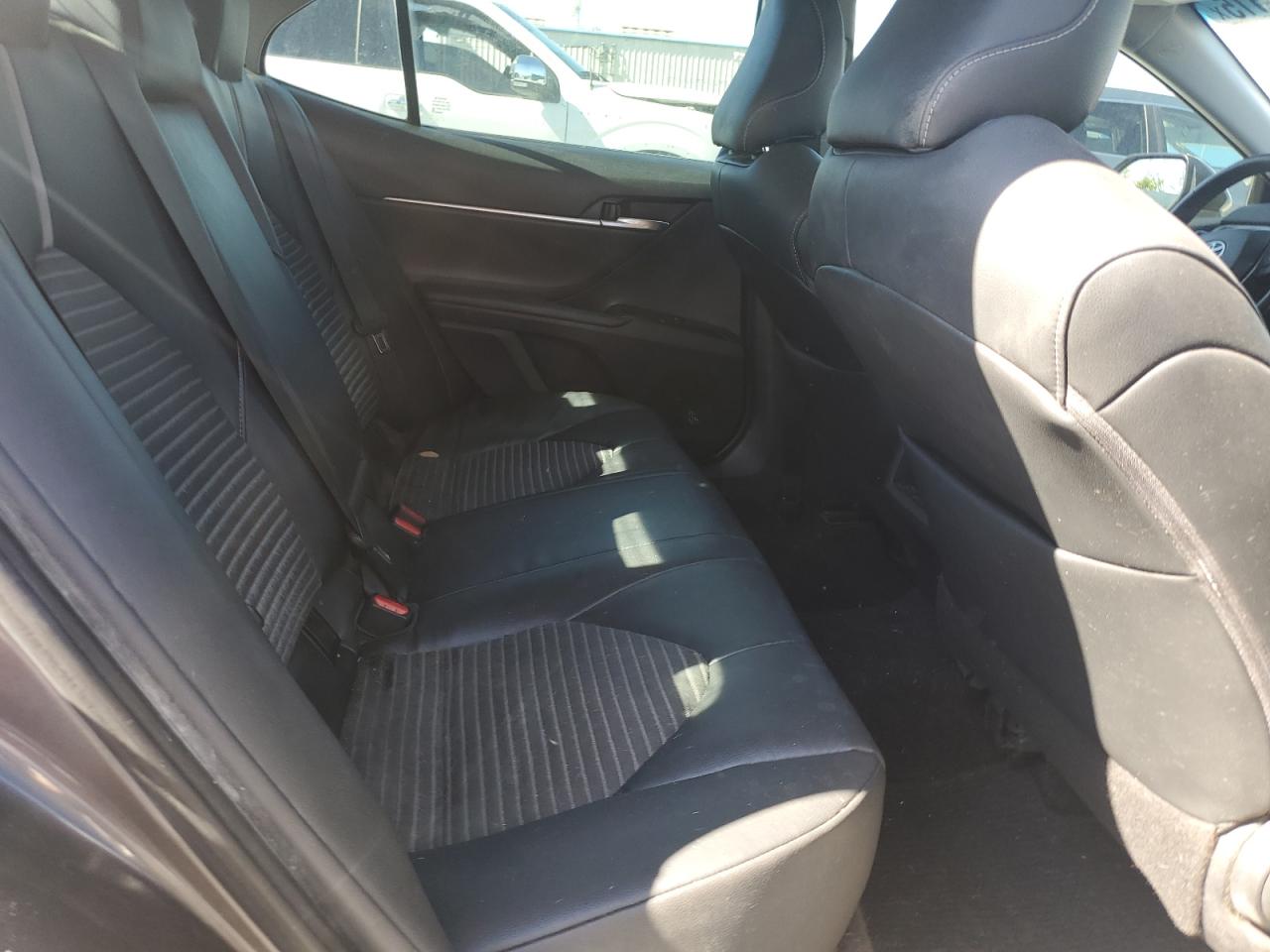 2019 Toyota Camry - Image 10