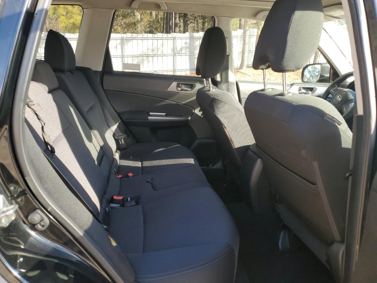 2013 Subaru Forester - Image 10