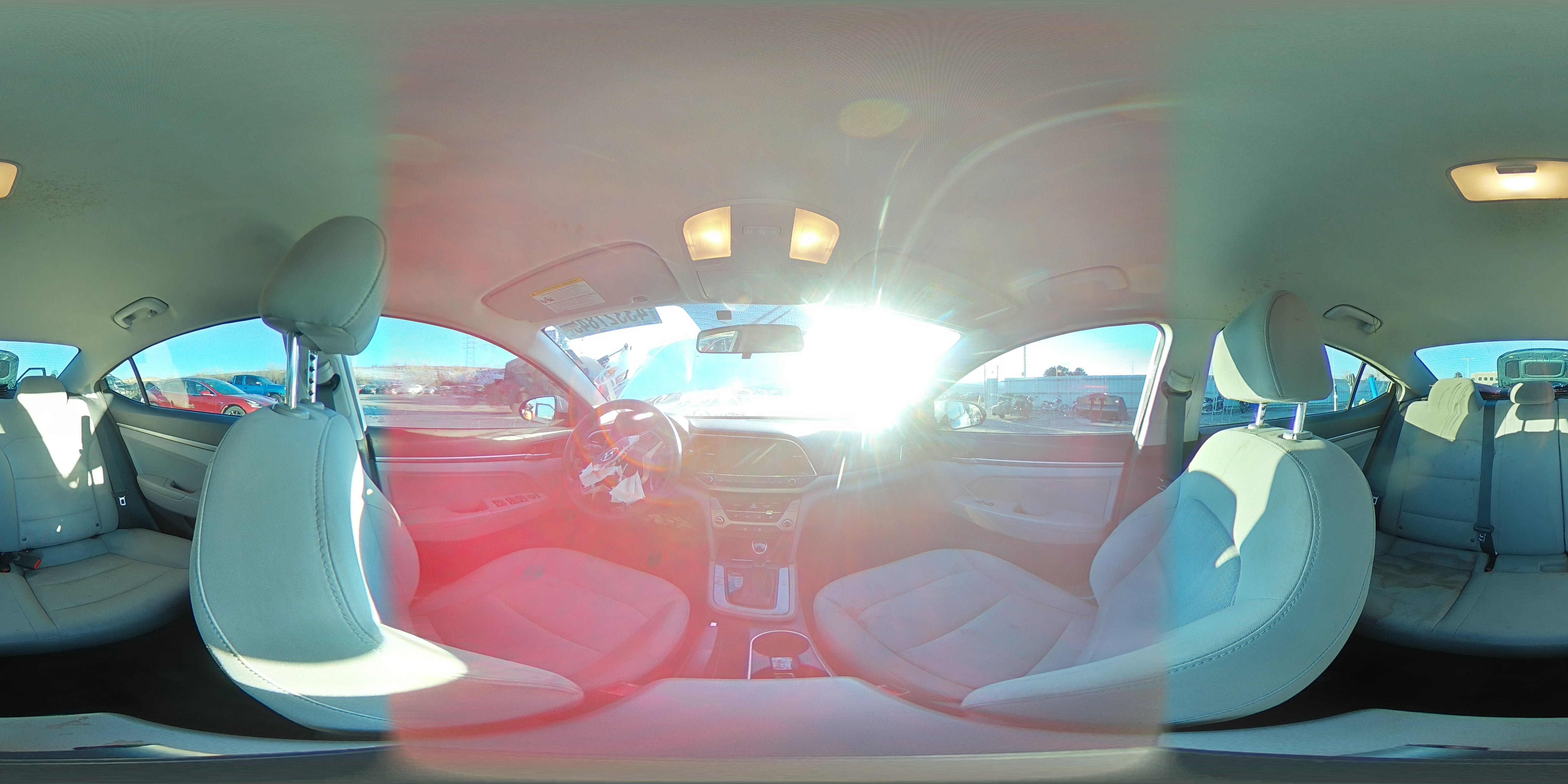 2017 Hyundai Elantra - Image 15