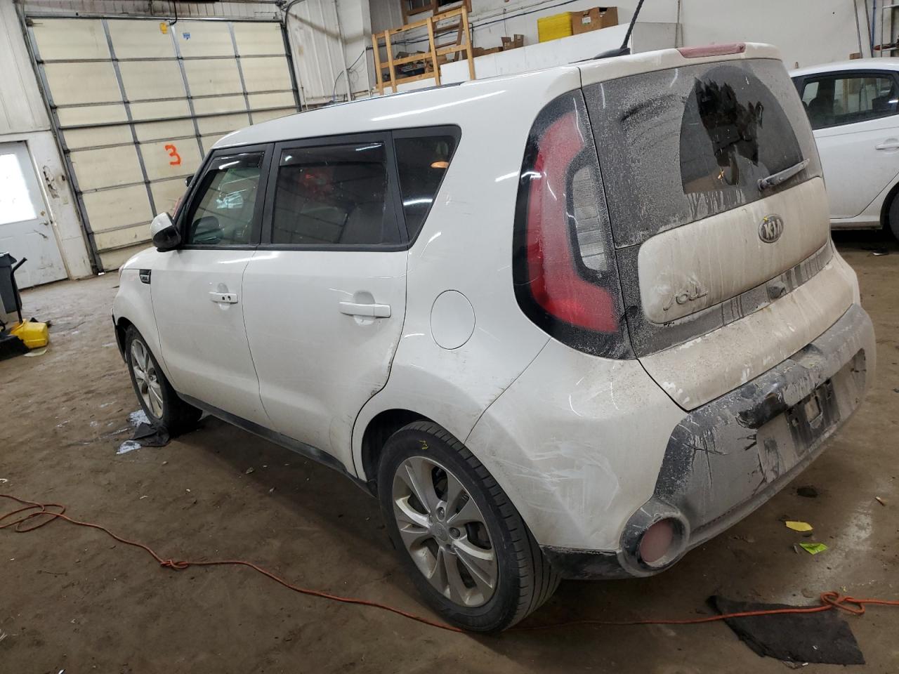 2016 Kia Soul - Image 2
