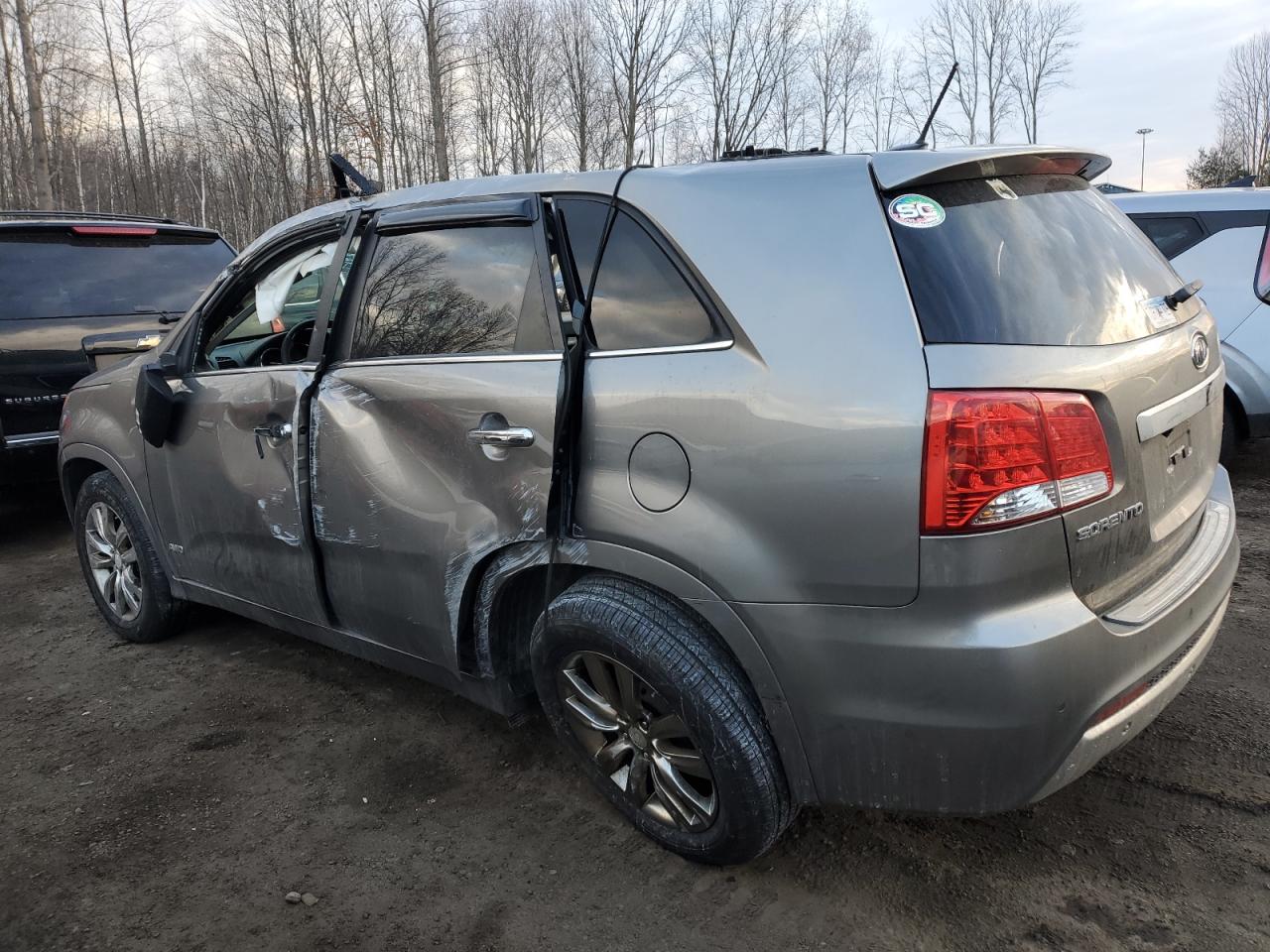 2013 Kia Sorento - Image 2