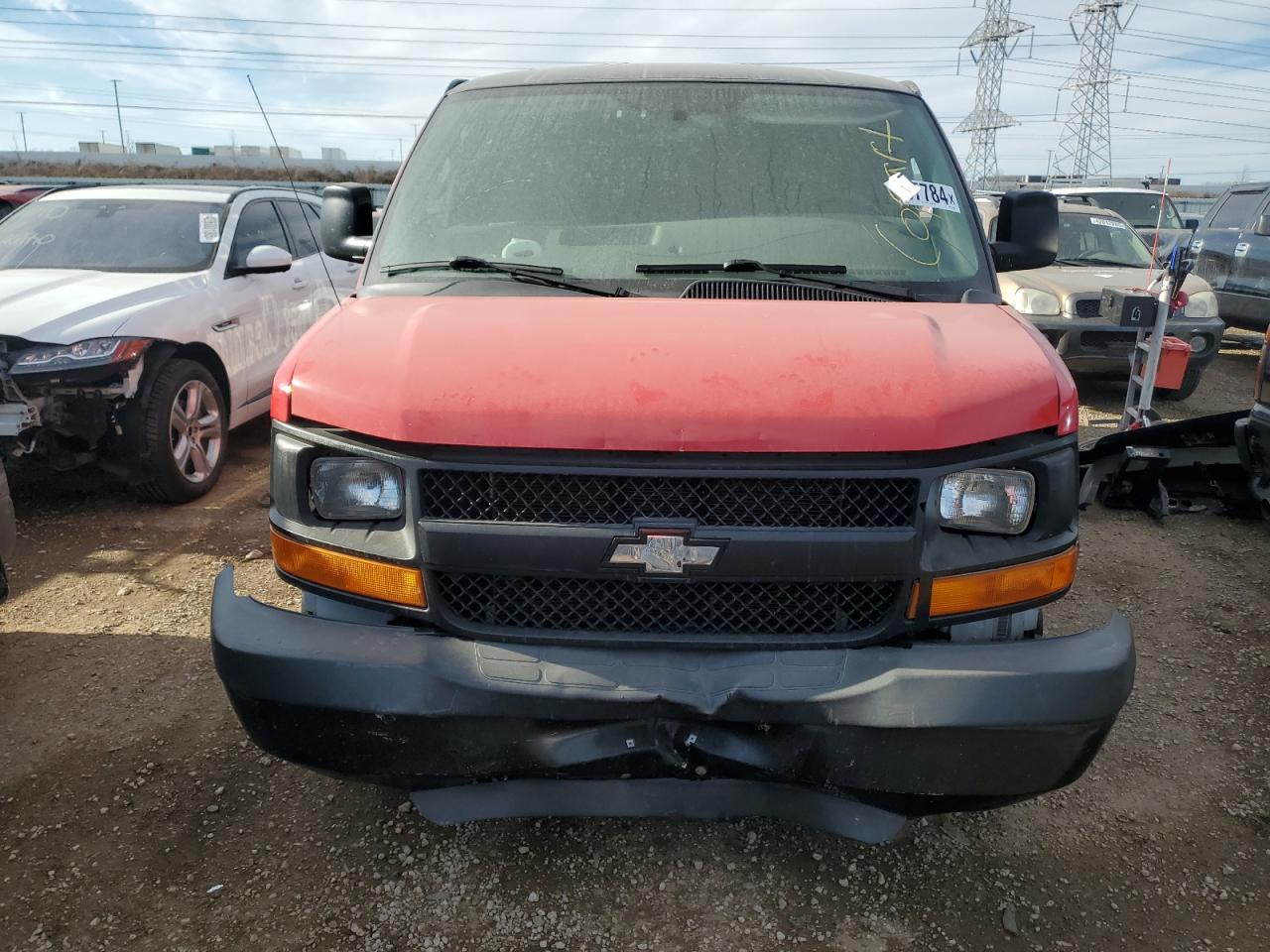 2016 Chevrolet Express - Image 5