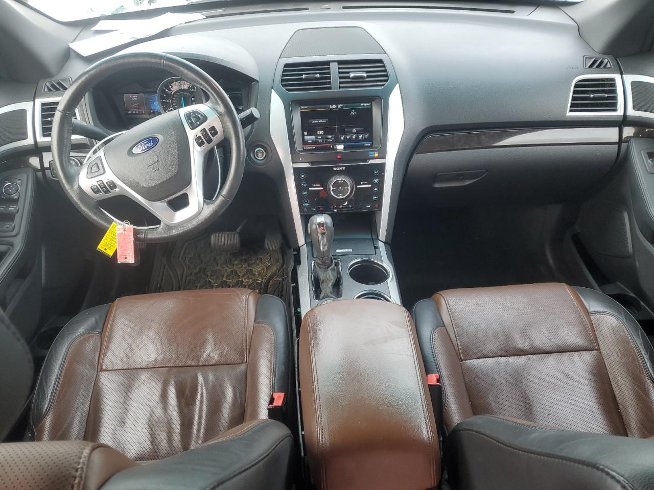2014 Ford Explorer - Image 8