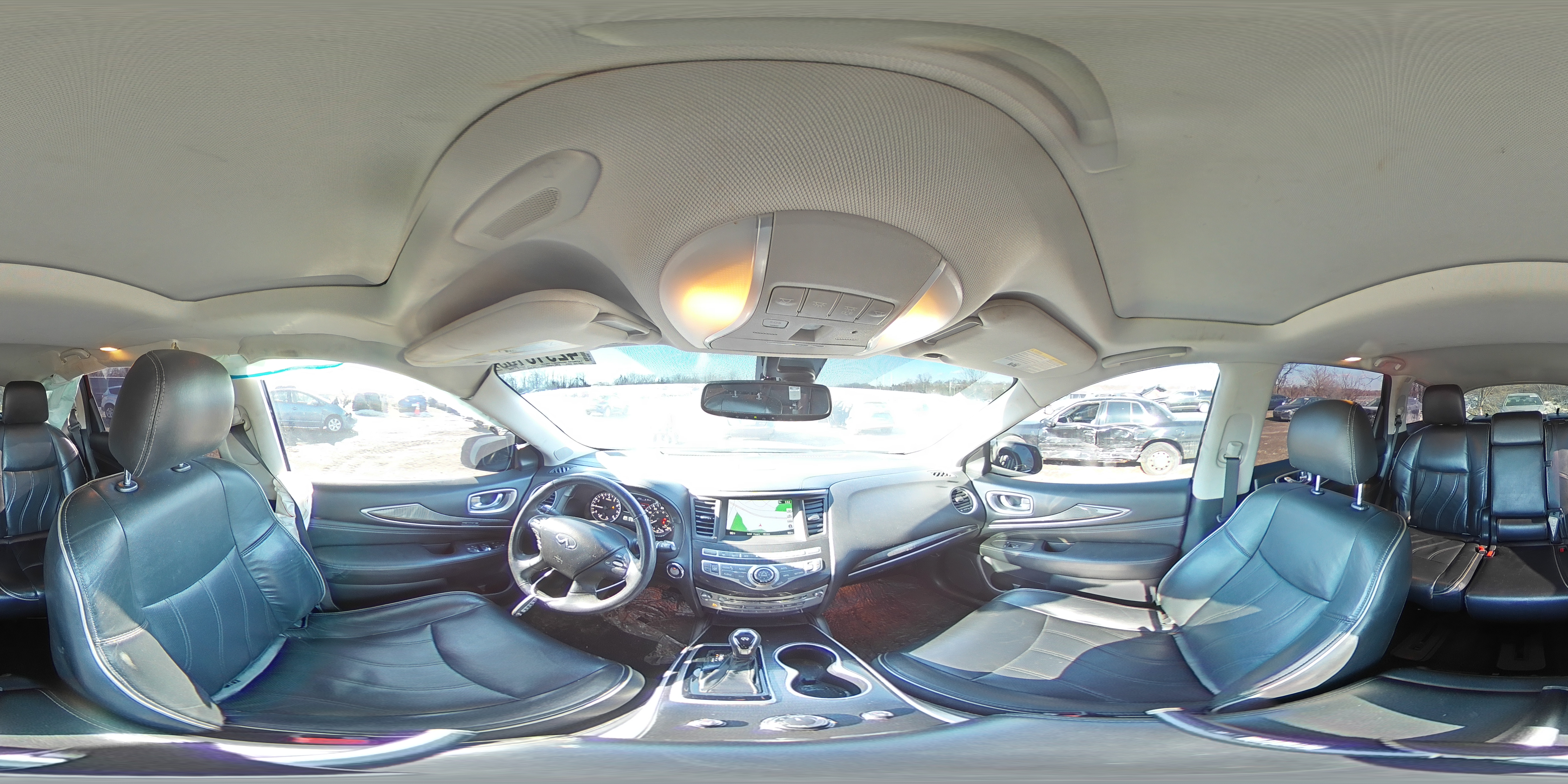 2018 Infiniti QX60 - Image 13