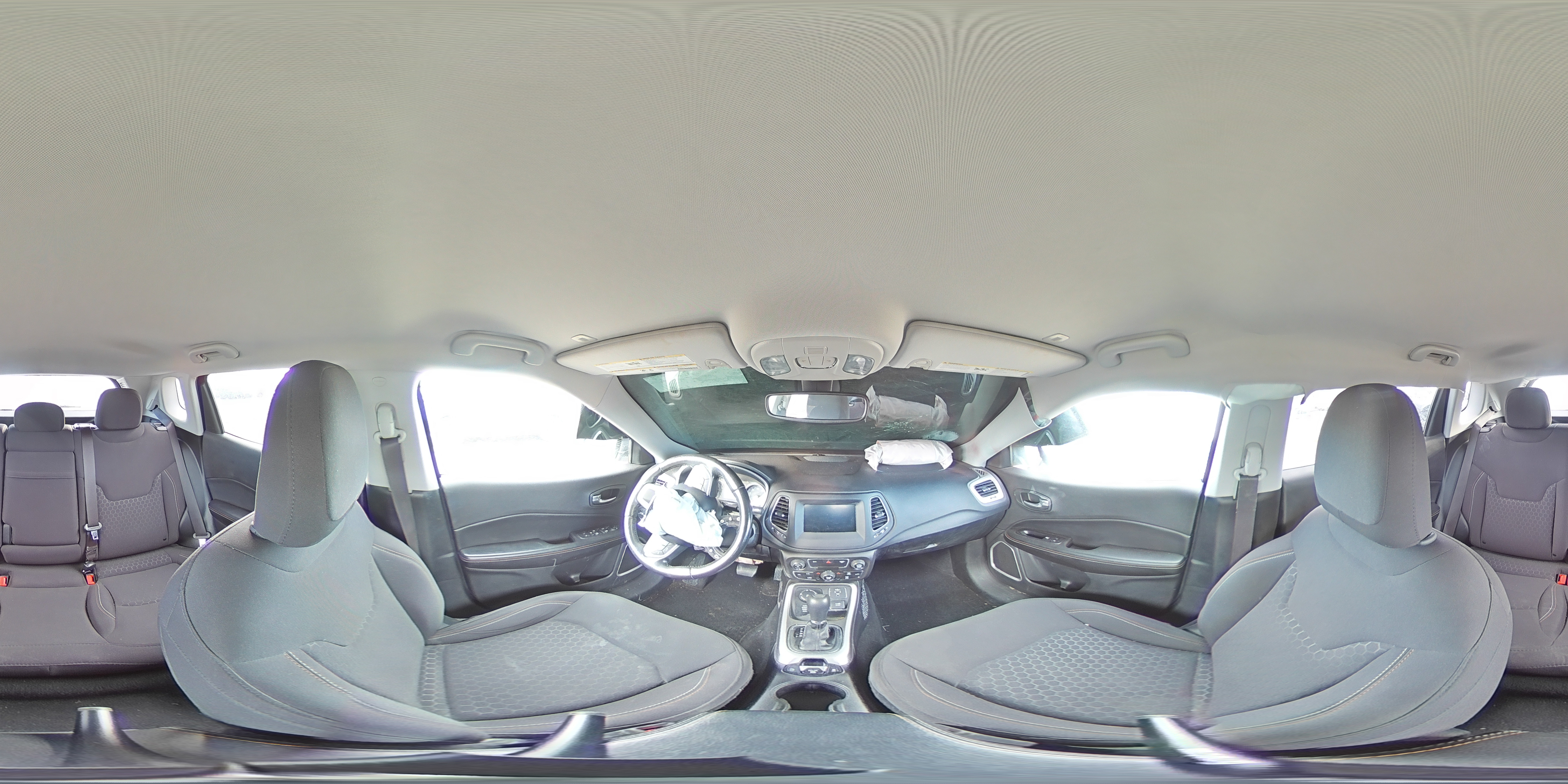 2019 Jeep Compass - Image 14