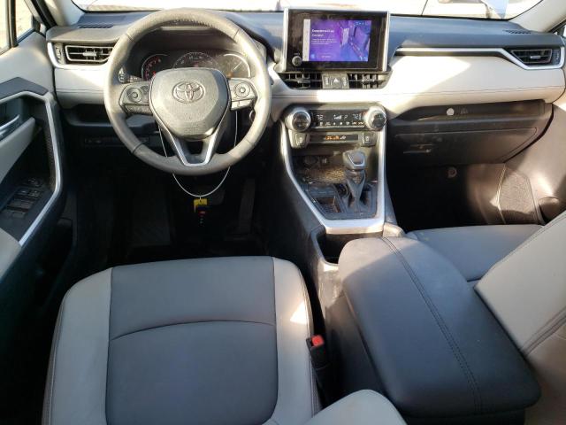  TOYOTA RAV4 2023 Серебристый