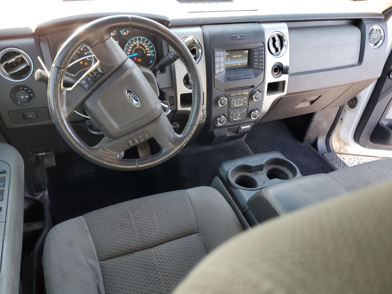 2014 Ford F-150 - Image 8