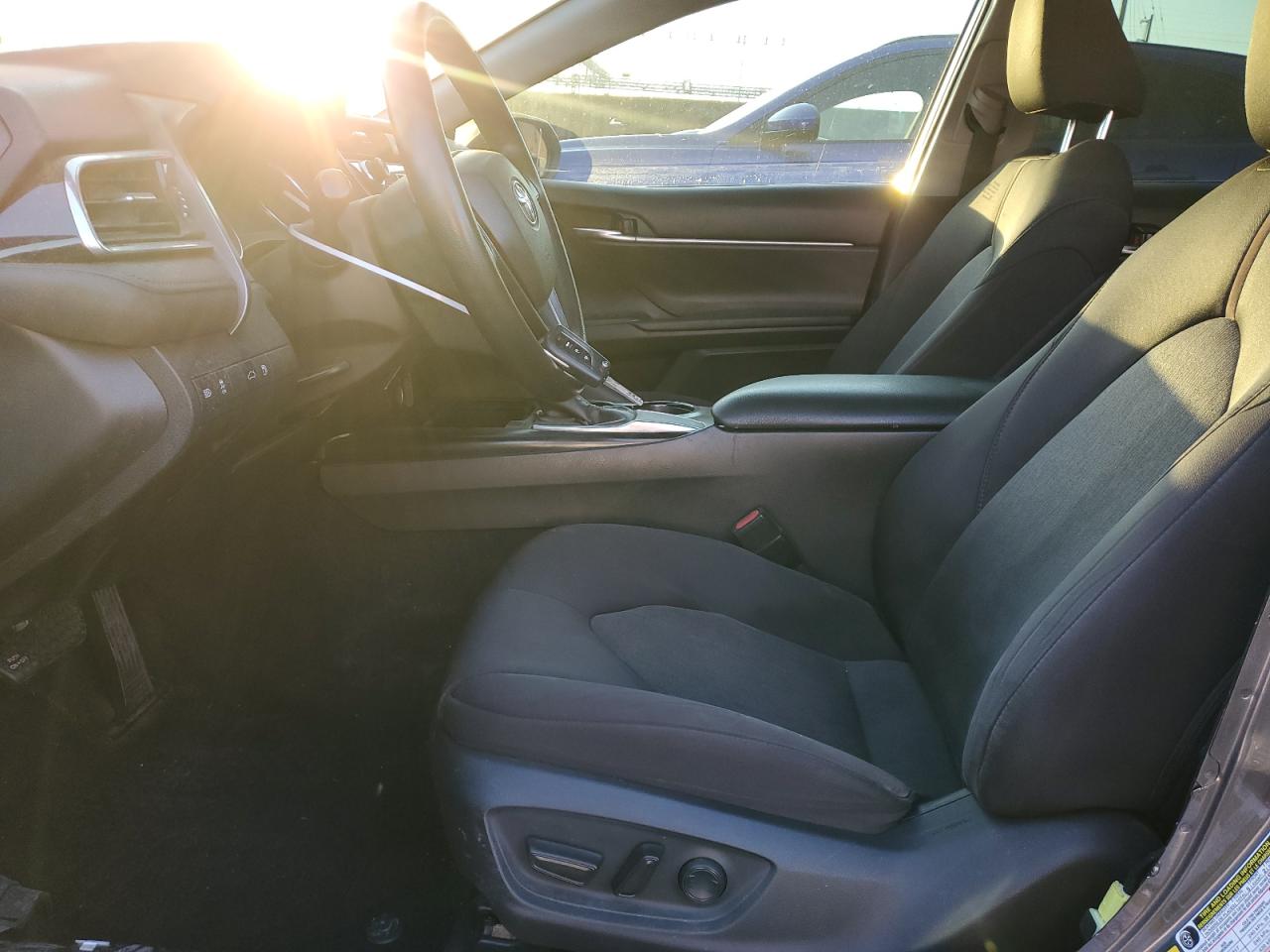 2018 Toyota Camry - Image 7