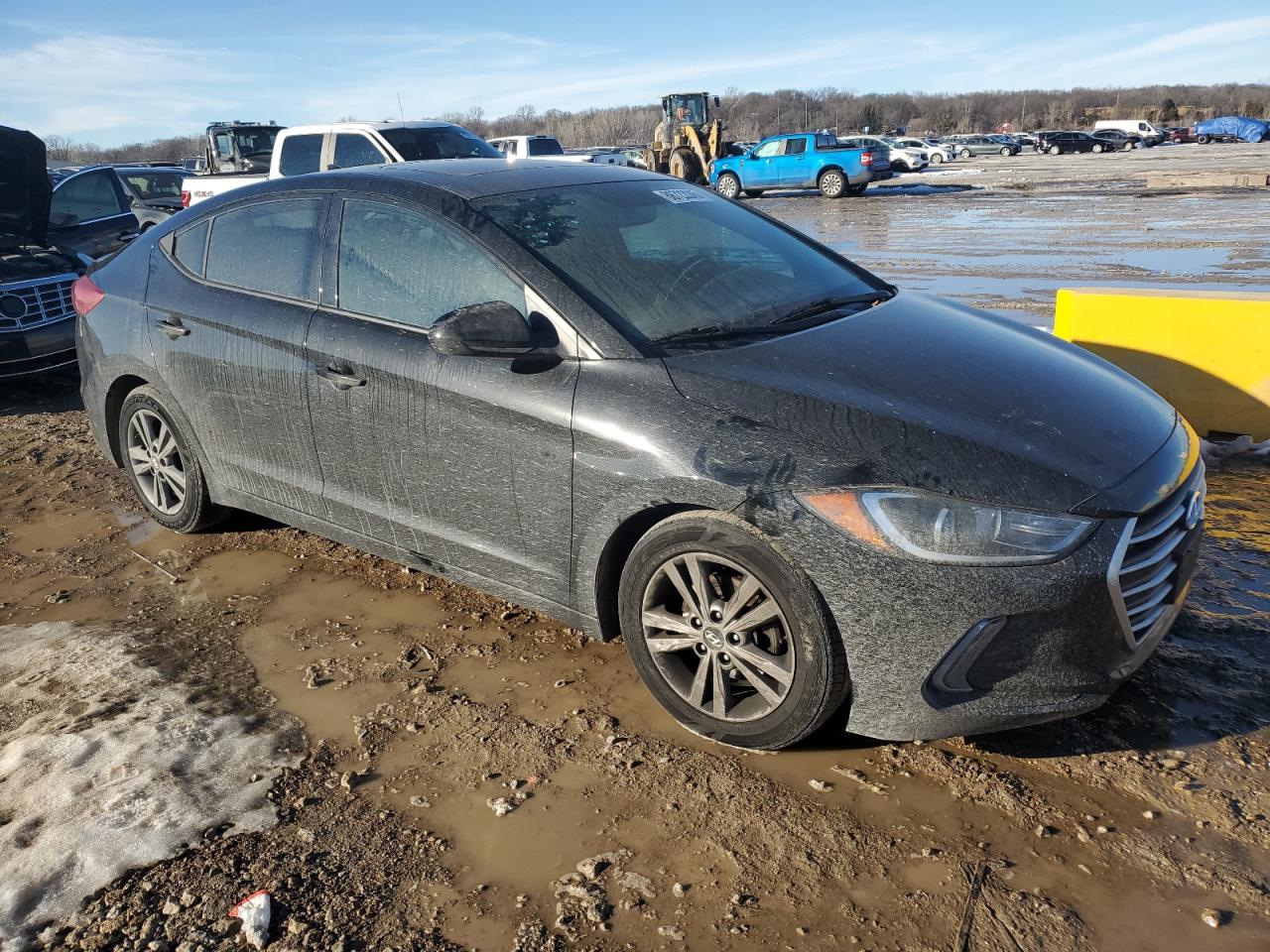 2017 Hyundai Elantra - Image 4