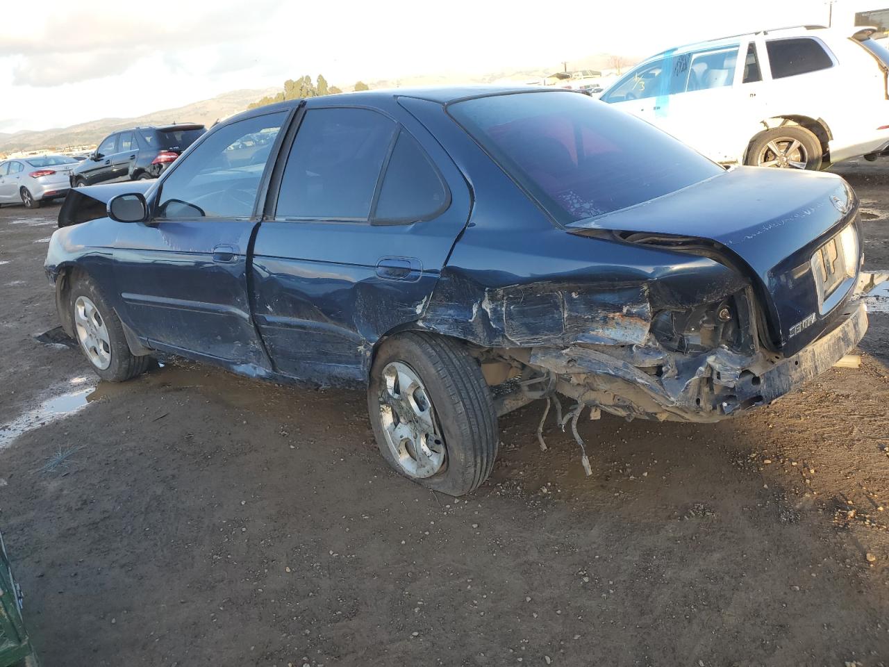 2005 Nissan Sentra - Image 2