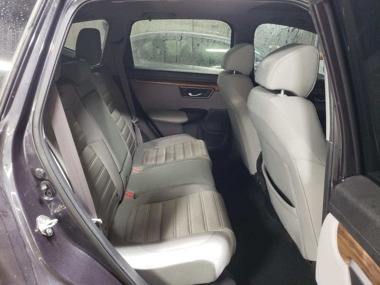 2017 Honda CR-V - Image 10