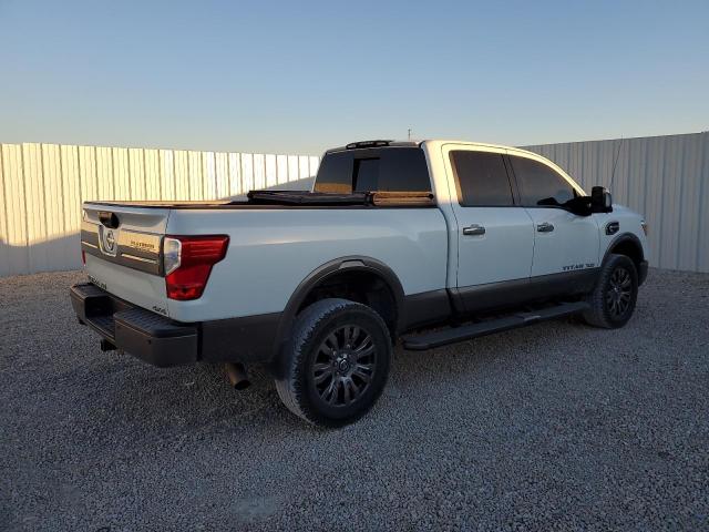  NISSAN TITAN 2017 Белый