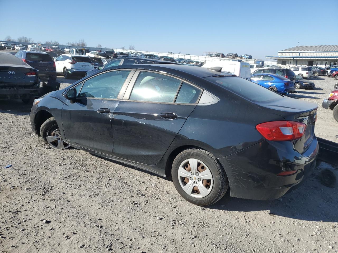 2017 Chevrolet Cruze - Image 2