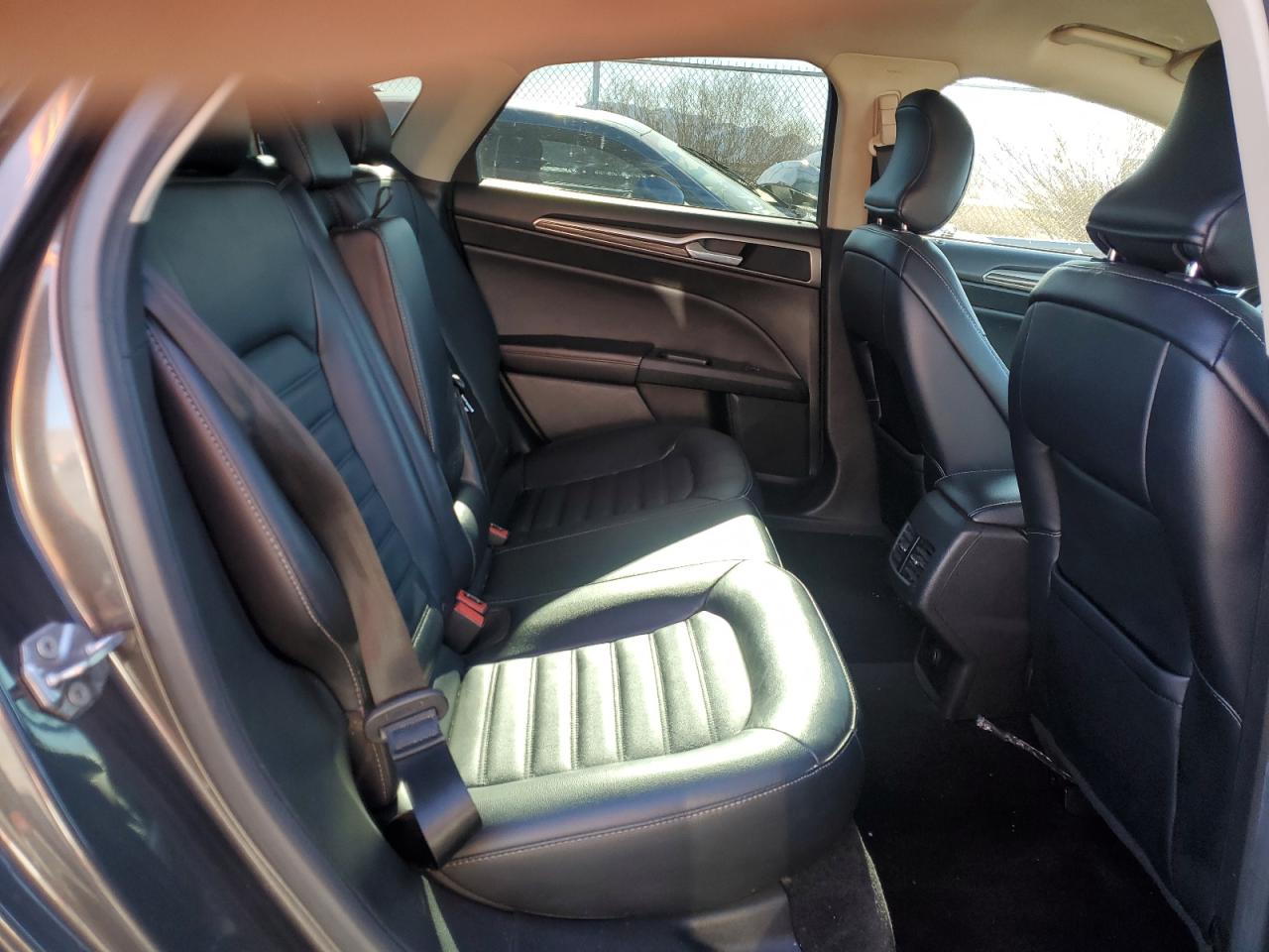 2017 Ford Fusion - Image 10