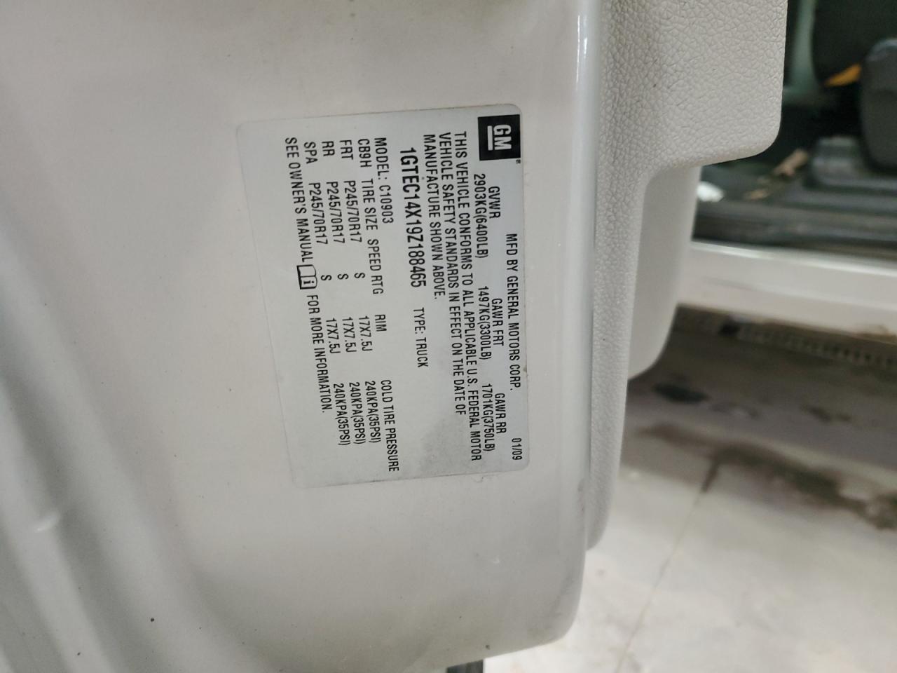 2009 GMC Sierra - Image 12